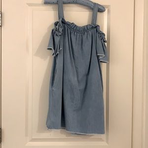 XS-Light blue dress.